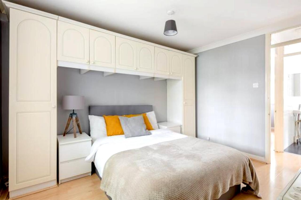 Eagle Drive Apartment Хендън Екстериор снимка